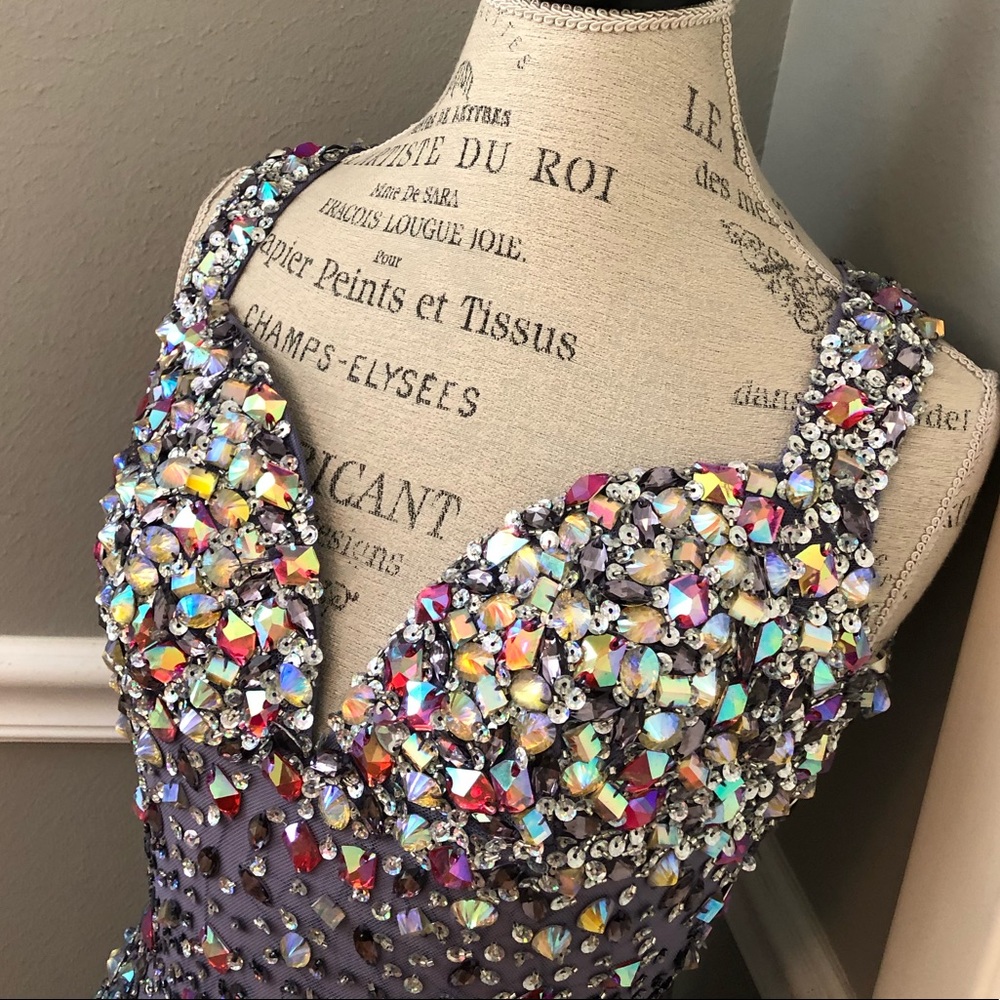 NEW JASZ COUTURE SZ 2 PERIWINKLE JEWELED NETTED ILLUSION FORMAL EVENING GOWN - Picture 4 of 14